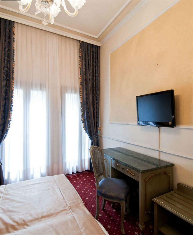 Hotel Violino D'oro Venise